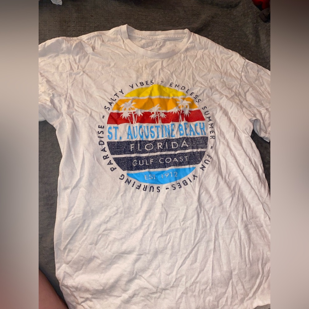 Beach tee